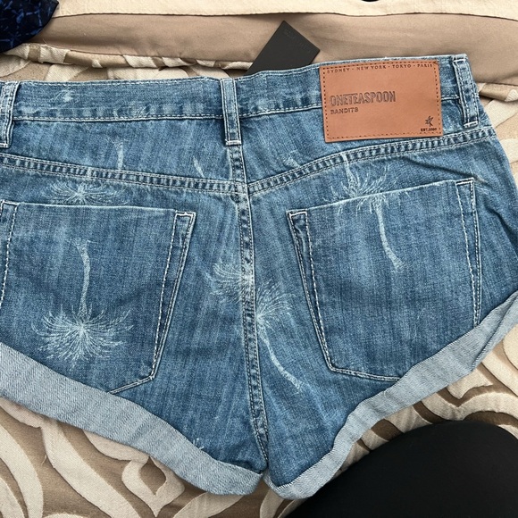 ONE TEASPOON Bandits Low Waist Denim Shorts - Malibu Blue Button fly size 28 NWT - Picture 10 of 16
